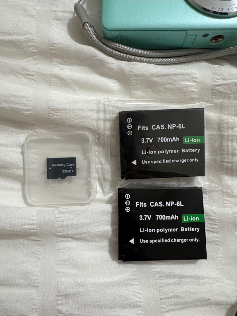 Mint Green Digital Camera - Picture 5 of 8